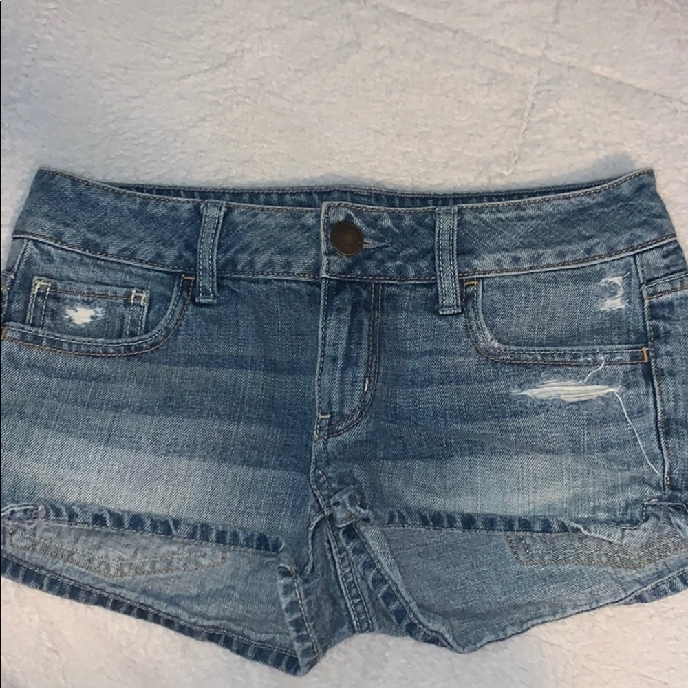 2 𝖋𝖔𝖗 $10, 3 𝖋𝖔𝖗 $14! American Eagle Shorts